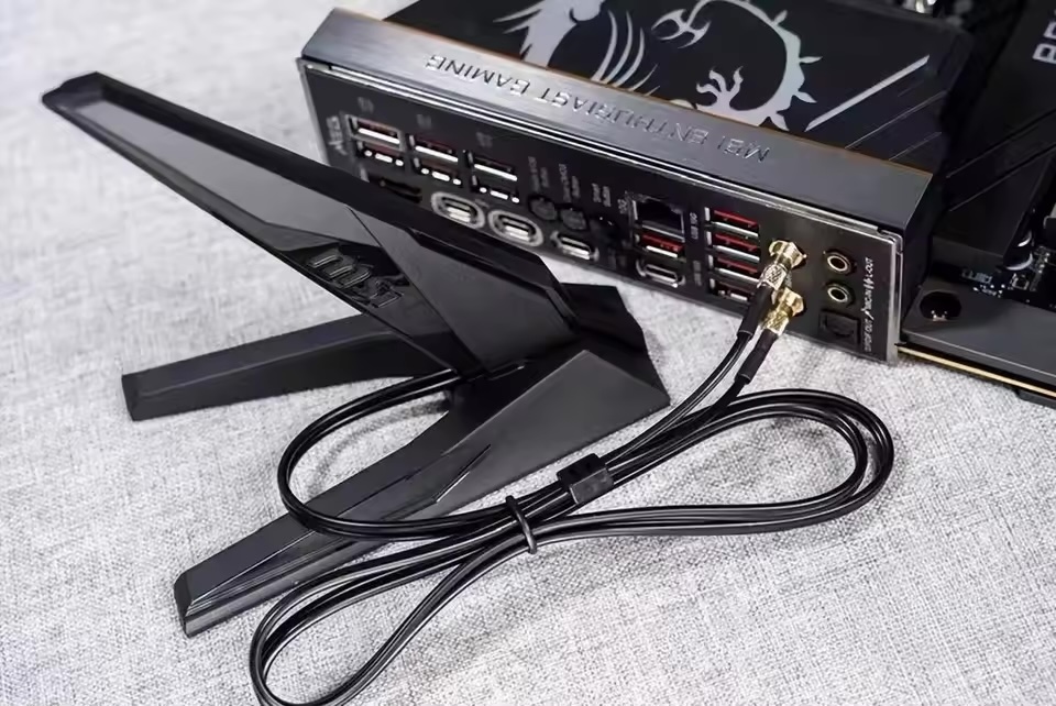 Orijinal MSI Wi-Fi 7 Anteni, E - Z890 Wi-Fi 7 Motherboard incelemesi ve fiyatı